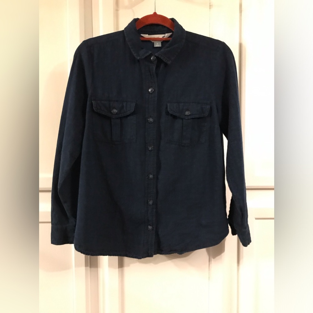 Old navy Women’s dark blue button up shirt